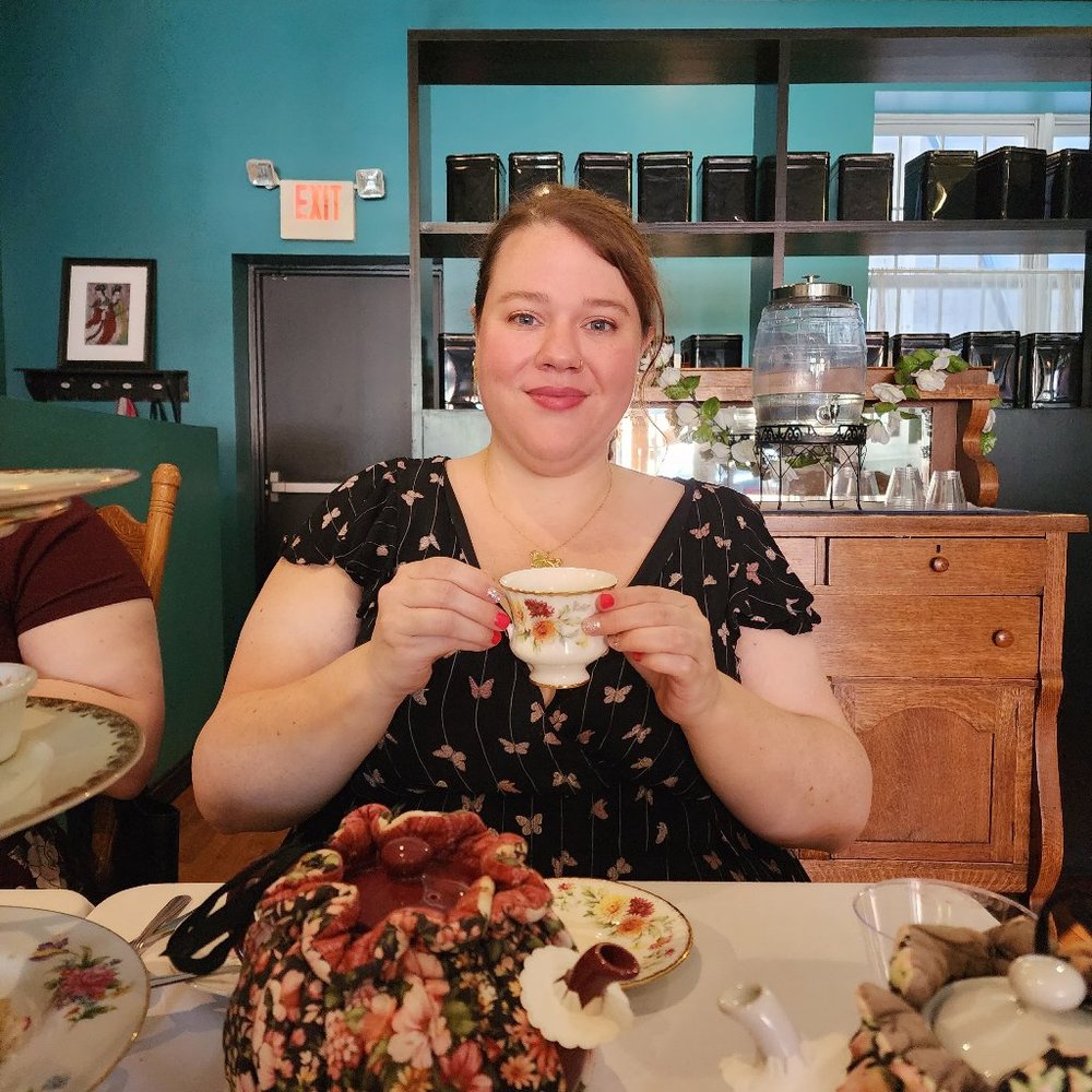 Meet your Posher, Elizabeth